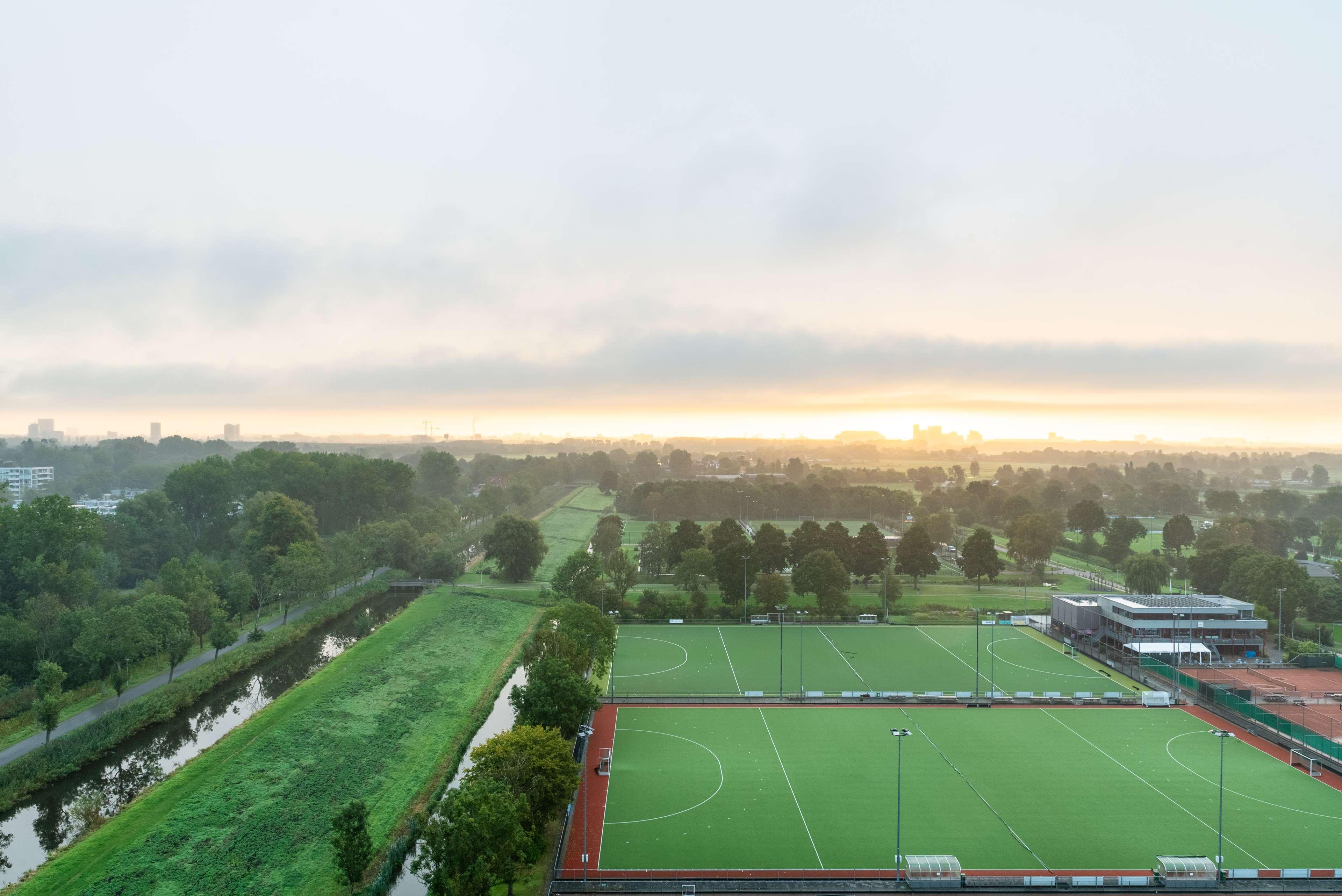 Radisson Hotel And Suites Amsterdam South מראה חיצוני תמונה