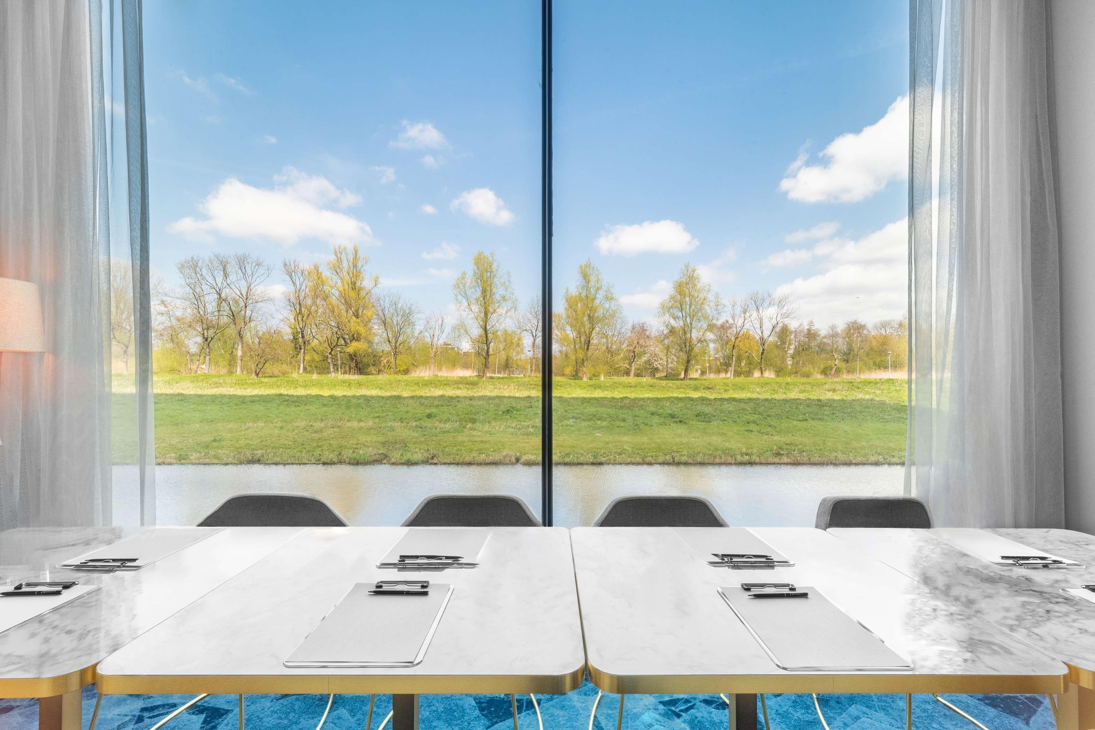 Radisson Hotel And Suites Amsterdam South מראה חיצוני תמונה
